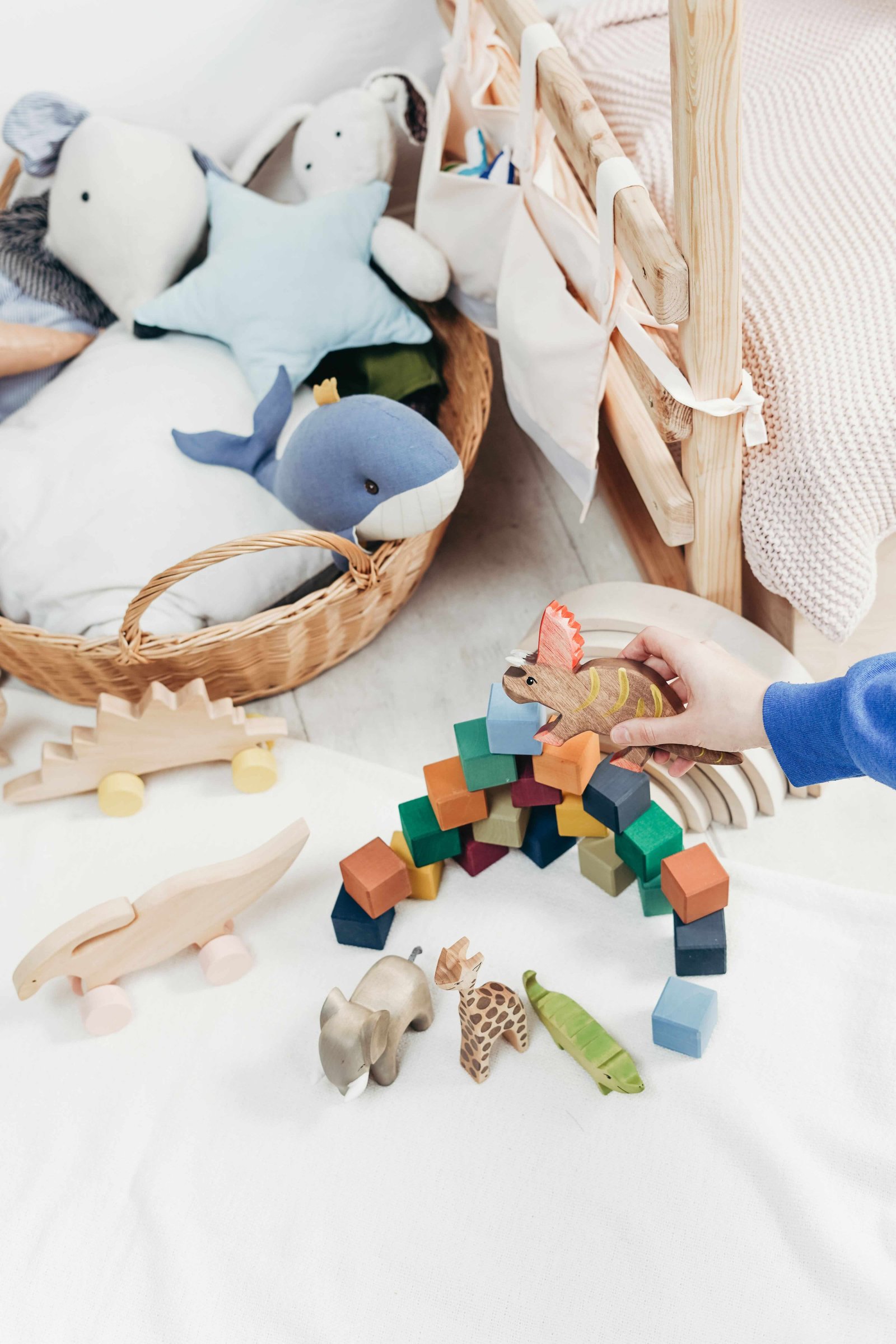 New baby nursery details for a welcome gift