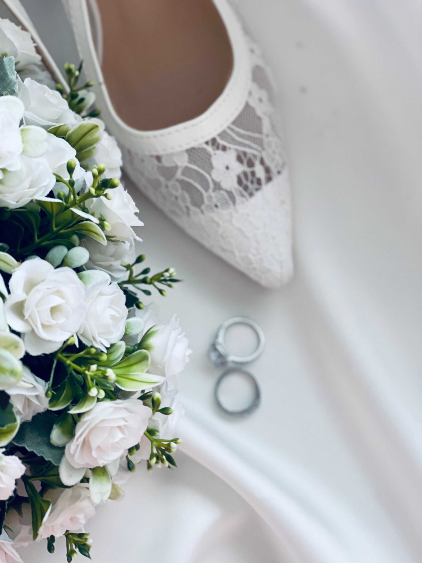 Elegant wedding table flowers and celebration details